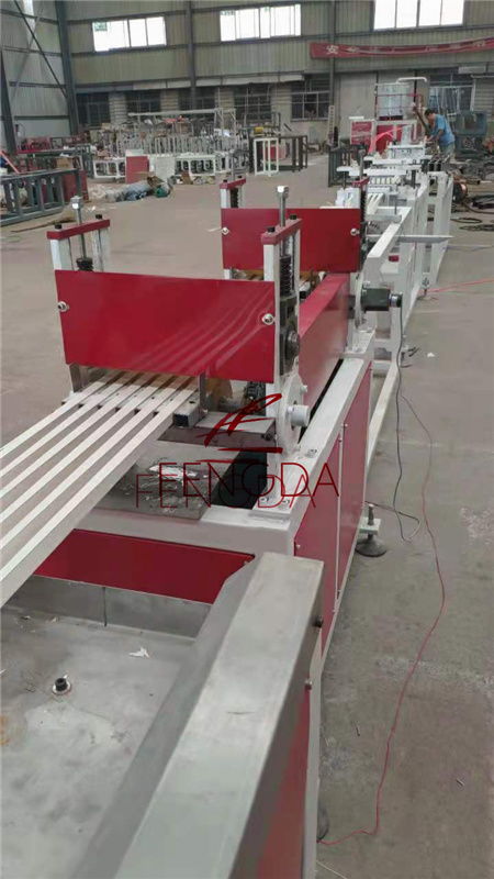 鋒達(dá)與聯(lián)達(dá) PVC護(hù)角線生產(chǎn)設(shè)備報(bào)價(jià)解析與市場選擇